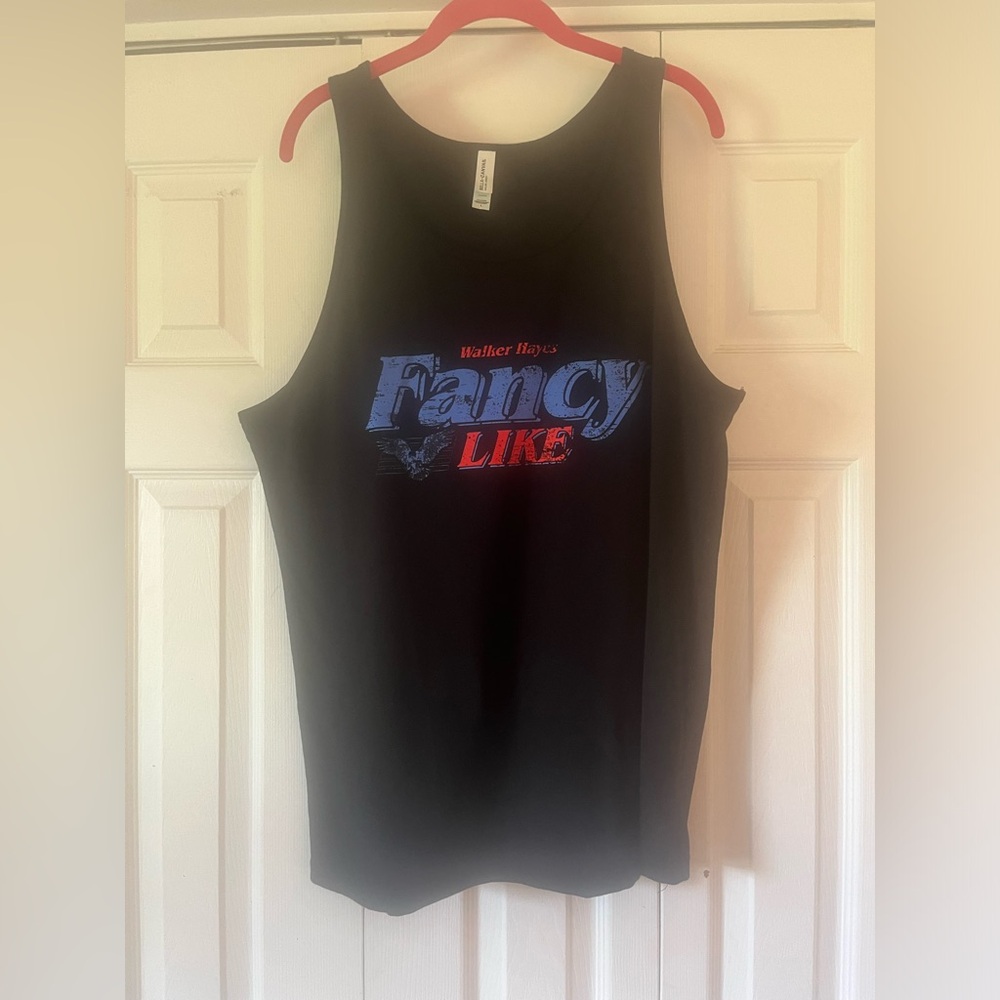 Walker Hayes tank women’s Large black
